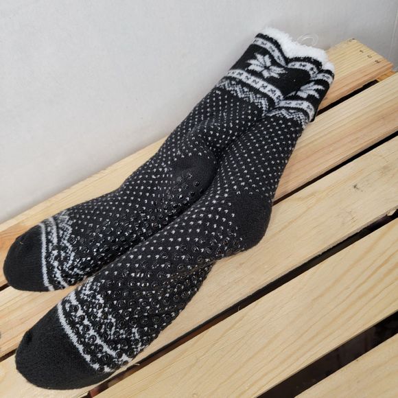 Cuddl Duds Double Layer Plush Filled Lounge Socks - Shoe Size 4-10 NWT - Picture 3 of 4